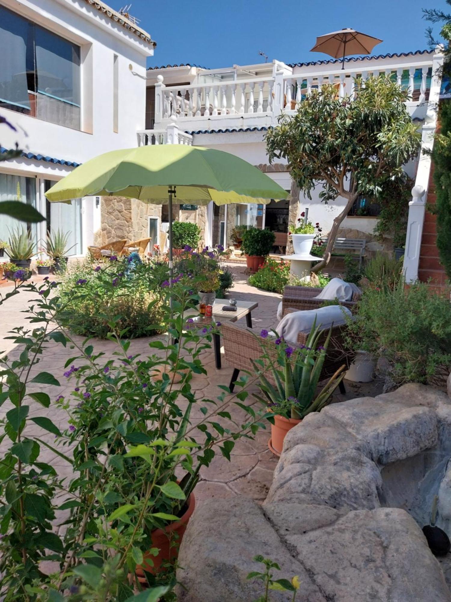 Pension Isla - Couples Only Casas de Cuadra Экстерьер фото